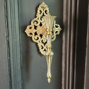 Cast metal filigree candle sconce Hollywood regency gold Mid century wall decor